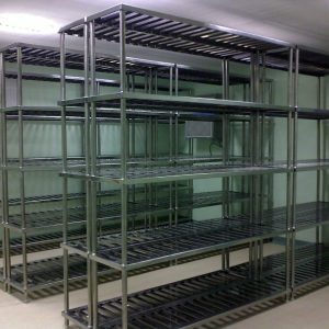 Estantes_com_planos_gradeados